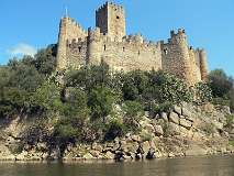6: almourol-photo05-800x600