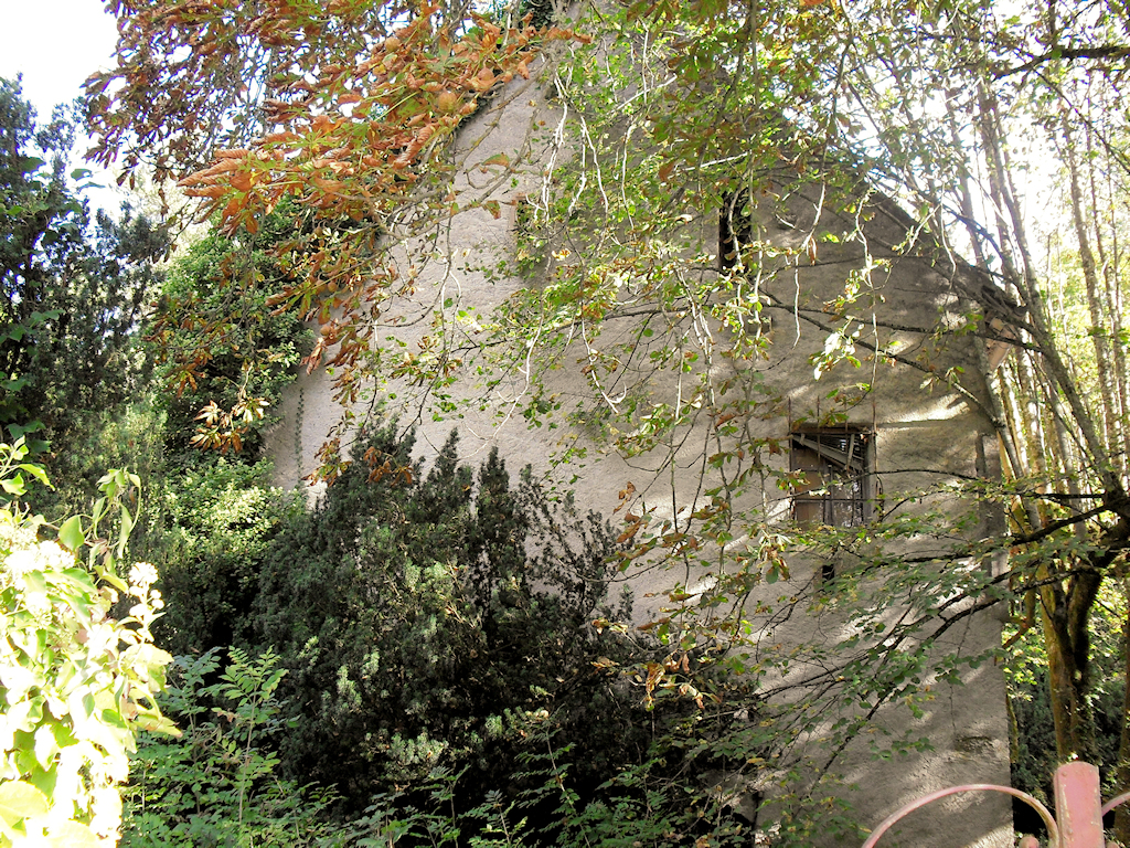 Les ruines de la maison de Falletans
