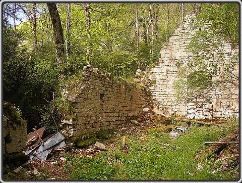 1: lus-croix-haute-photo03-800x600